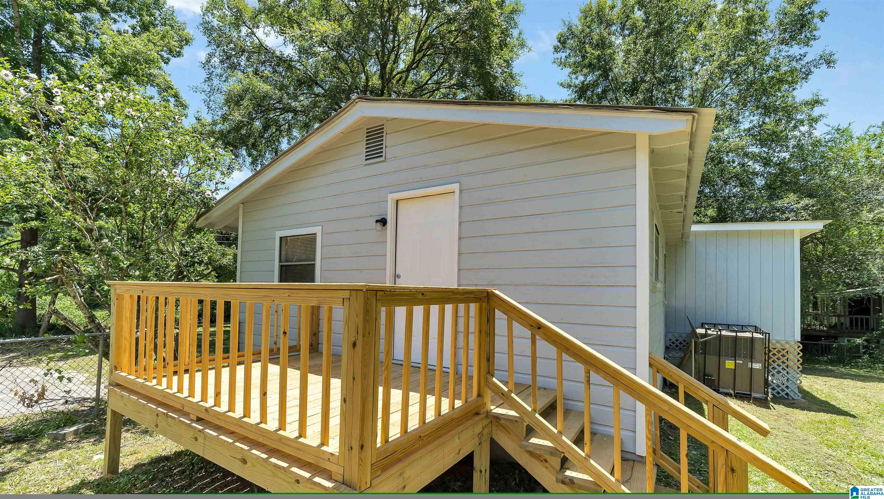 1935 Brackett Loop Road Birmingham, AL 35214 - Photo 6 of 27 Gallery Image 6