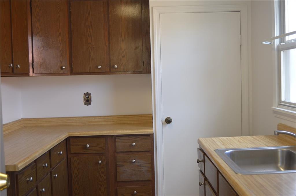 308 Darlington Road Beaver Falls, PA 15010 - Photo 8 of 16 Gallery Image 8