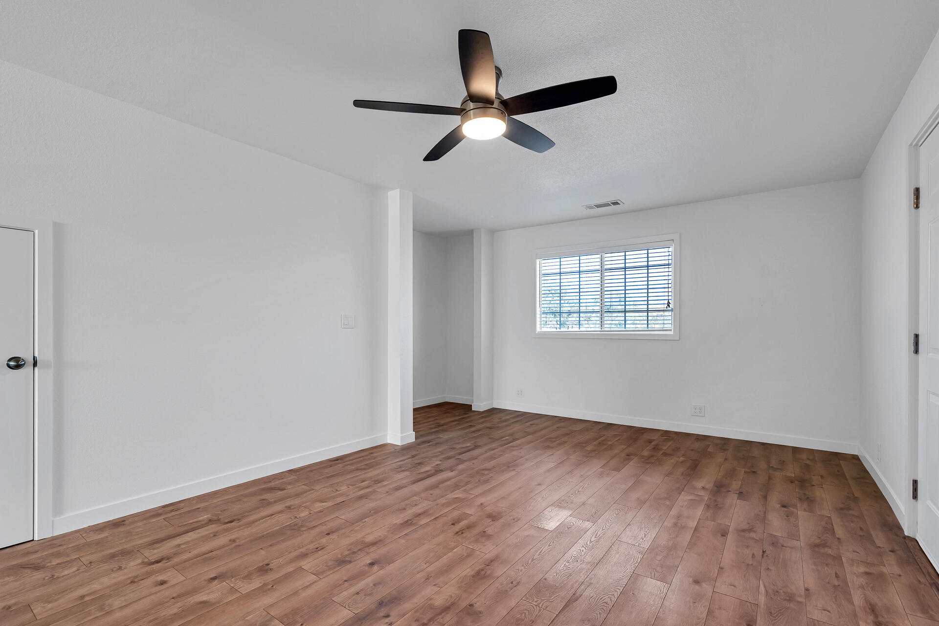 15557 Cloverdale Road Anderson, CA 96007 - Photo 20 of 37 15557CloverdaleRoad-22