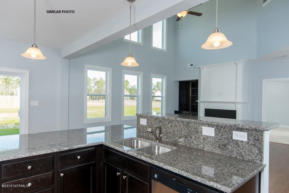 207 Seneca Court Holly Ridge, NC 28445 - Photo 10 of 45 9
