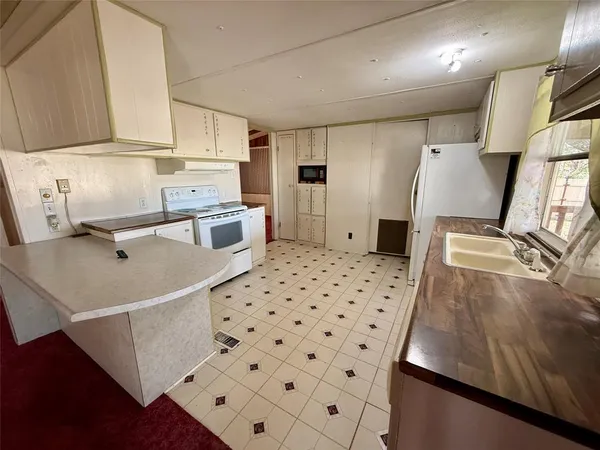 $140,000 | 112 South Franklin Avenue, Aspermont, TX 79502