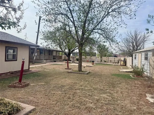 a view of a garage