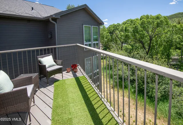 $925,000 | 971 West Beaver Creek Boulevard, Unit B5, Avon, CO 81620