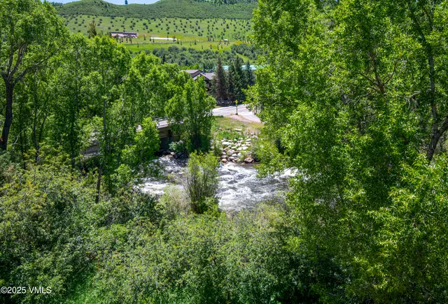 $925,000 | 971 West Beaver Creek Boulevard, Unit B5, Avon, CO 81620