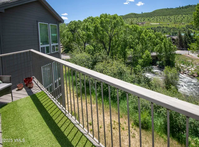 $925,000 | 971 West Beaver Creek Boulevard, Unit B5, Avon, CO 81620