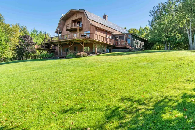 $750,000 | 56 Stevens Hill Road, Colebrook, NH 03576