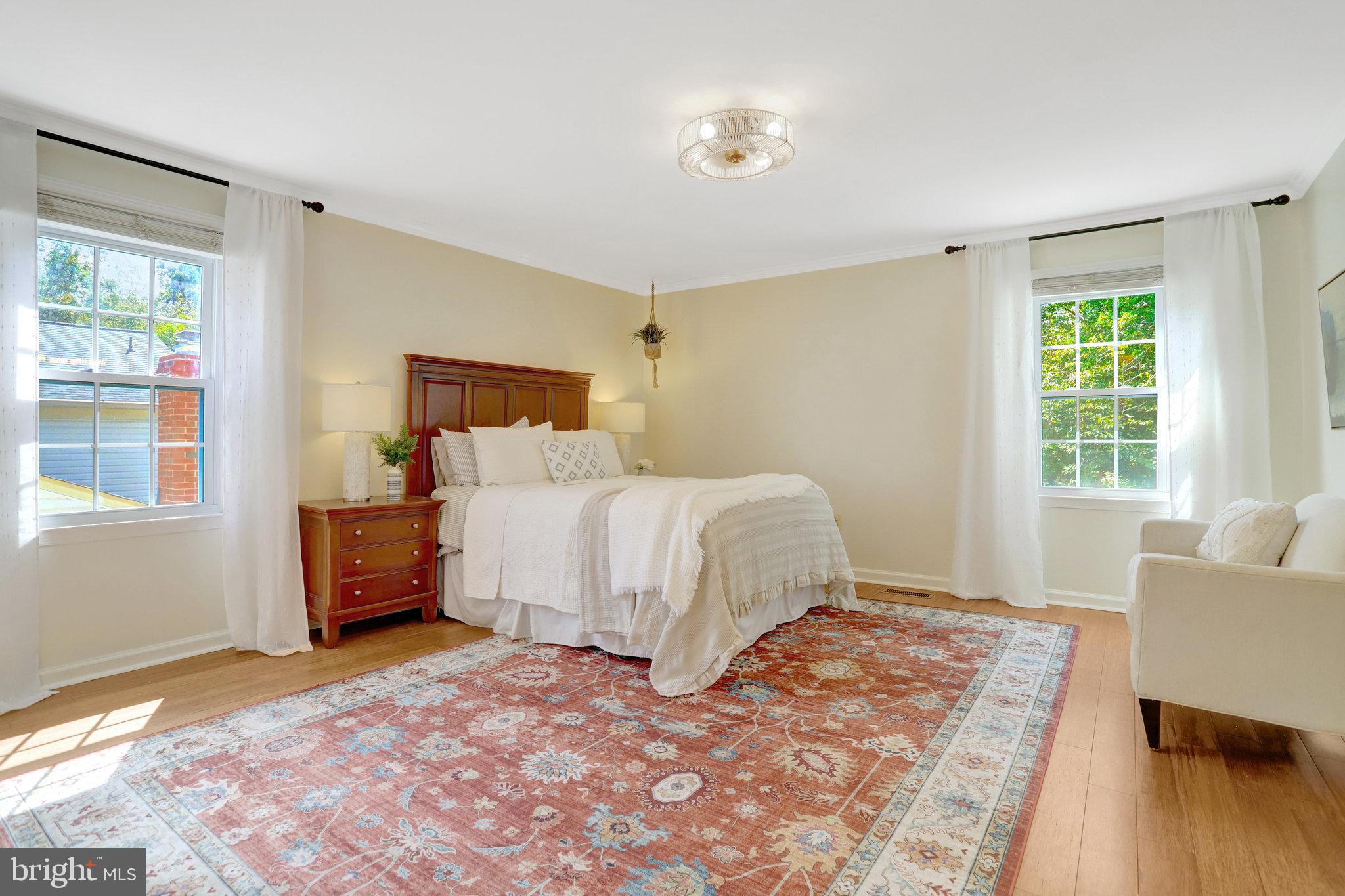 7206 Joshua Tree Lane Springfield, VA 22152 - Photo 20 of 50 Bright and Spacious Primary Bedroom