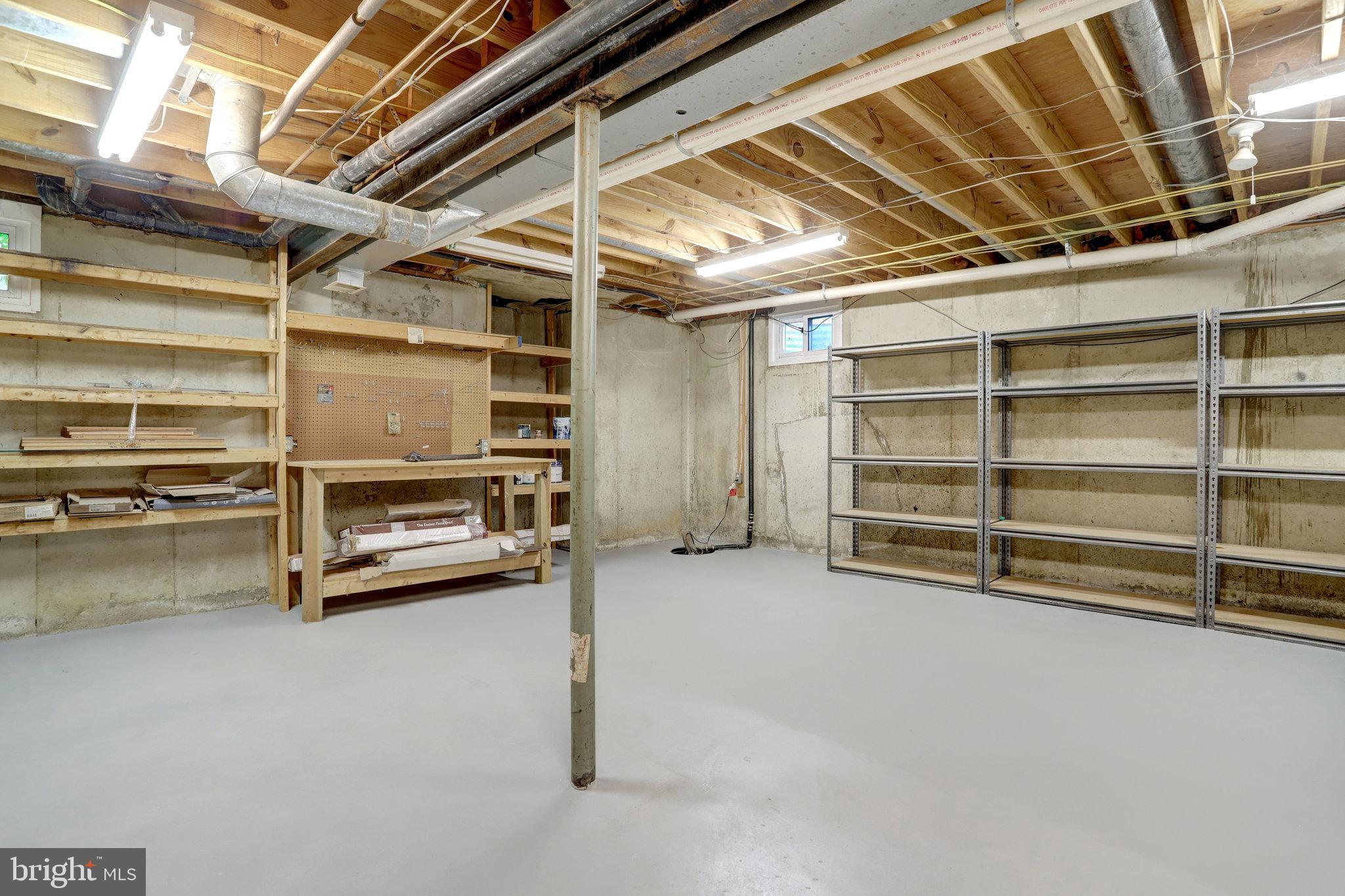 7206 Joshua Tree Lane Springfield, VA 22152 - Photo 40 of 50 Enormous storage room - Lower Level