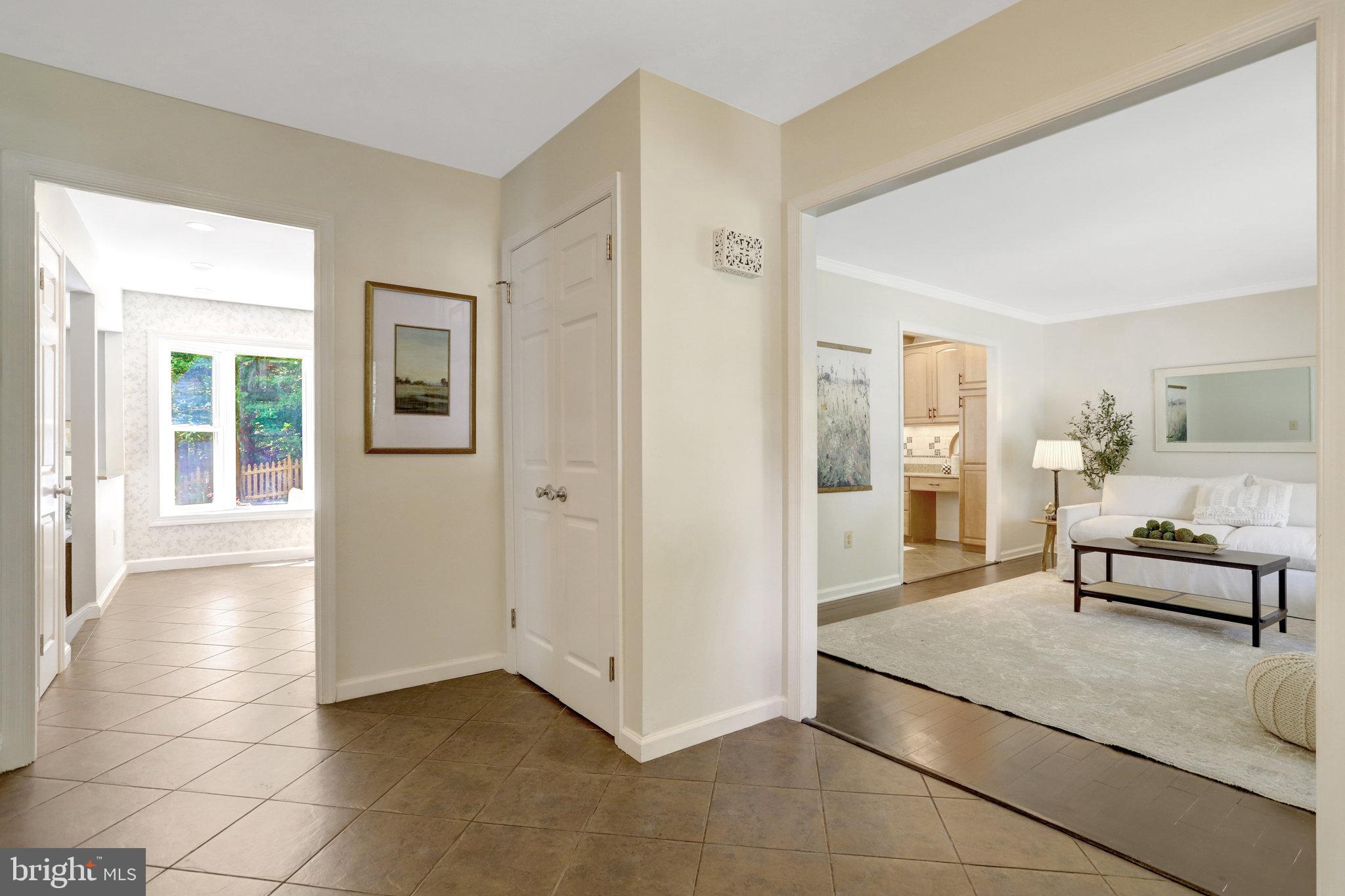 7206 Joshua Tree Lane Springfield, VA 22152 - Photo 4 of 50 Inviting entryway with open living spaces.