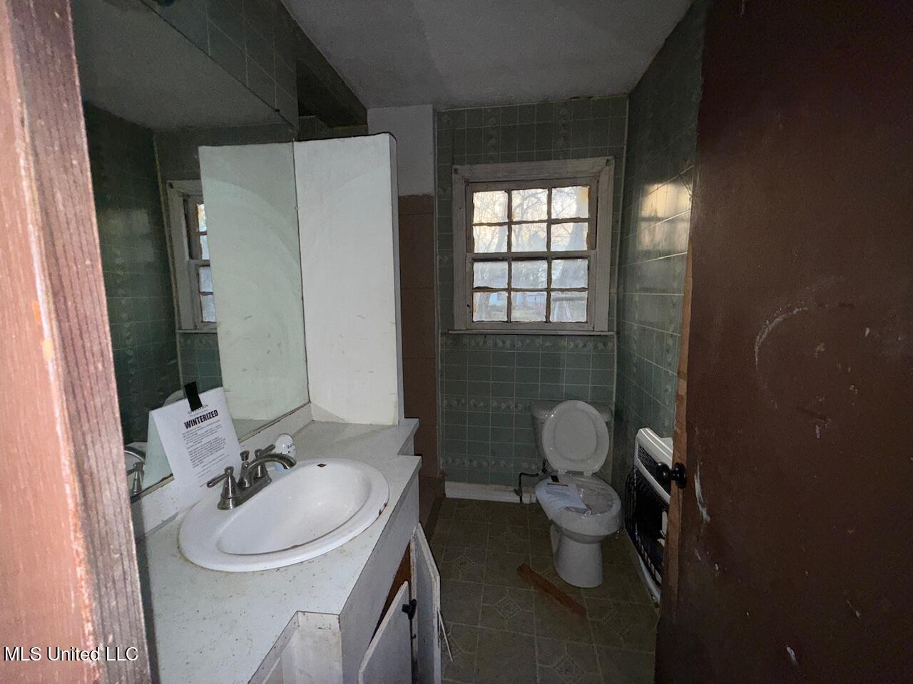 3915 Troy Avenue Jackson, MS 39213 - Photo 6 of 9 IMG_1618