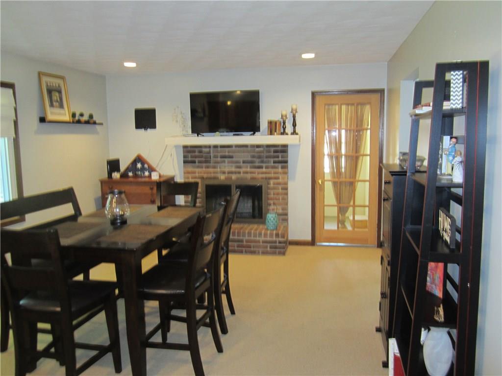 488 Raintree Drive Danville, IN 46122 - Photo 4 of 28 Gallery Image 4