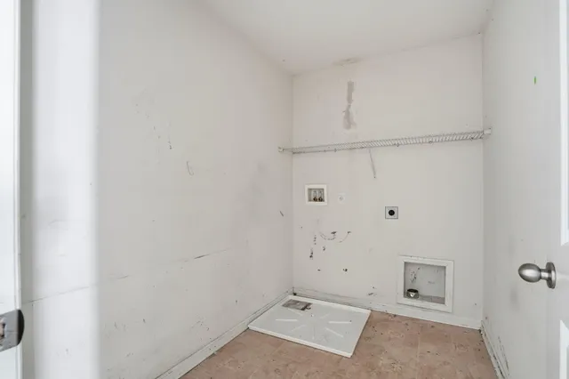 $305,000 | 545 English Oak Circle, Moncks Corner, SC 29461