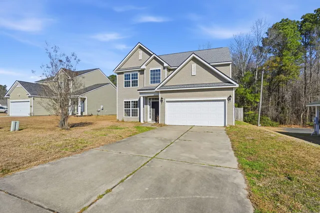 $305,000 | 545 English Oak Circle, Moncks Corner, SC 29461