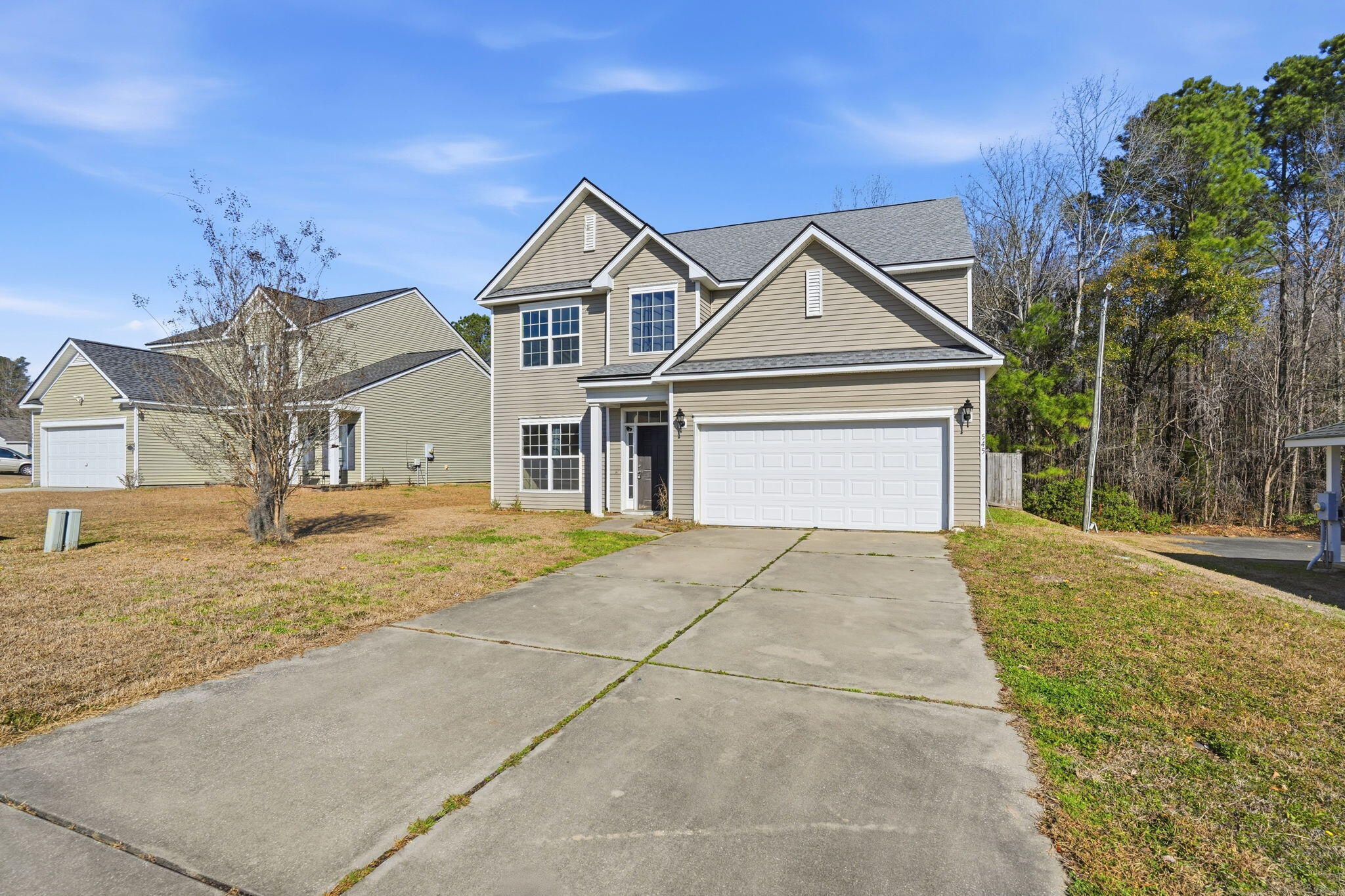 545 English Oak Circle Moncks Corner, SC 29461 - Photo 2 of 20 2-web-or-mls-002_DSC01403