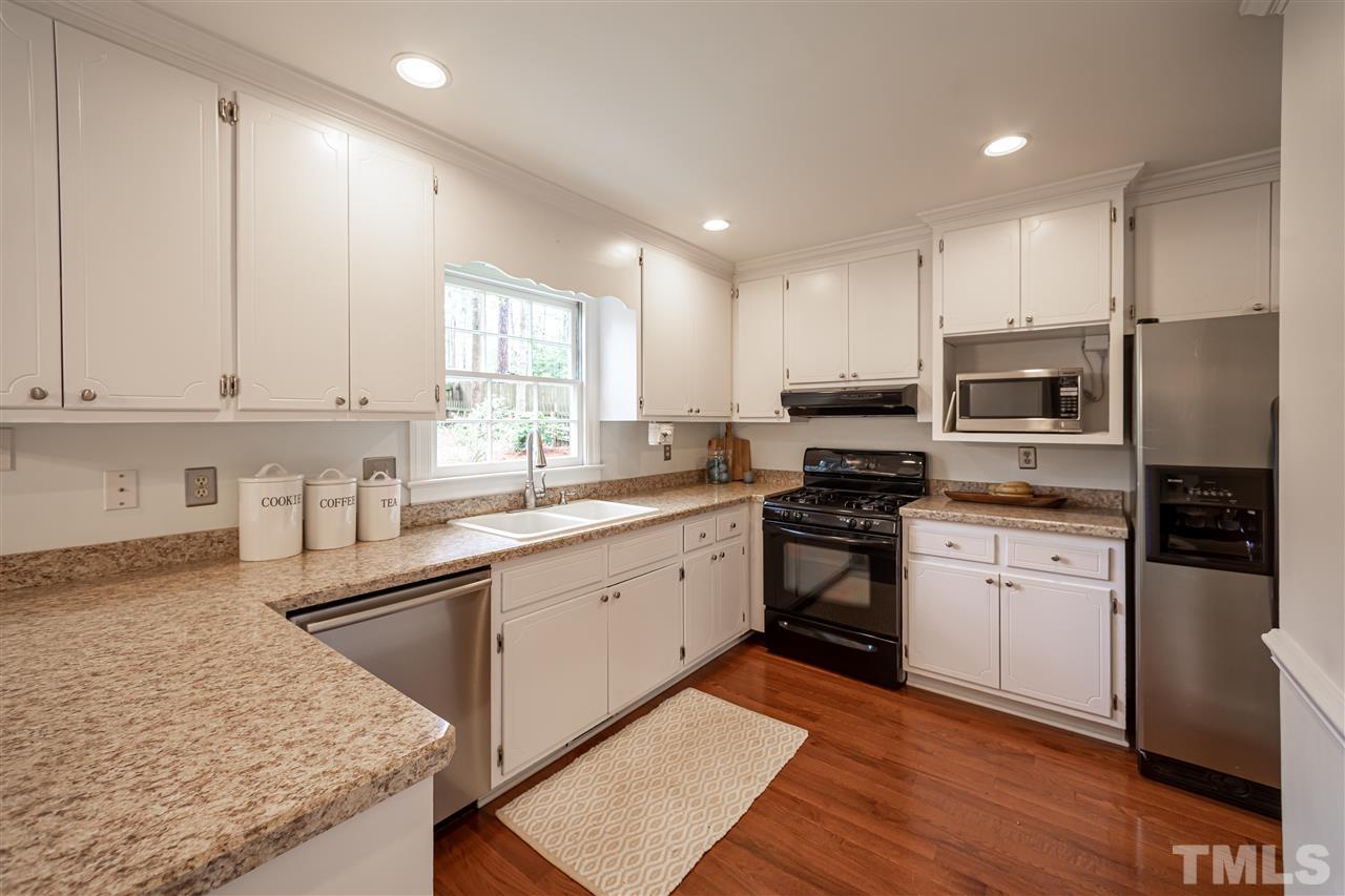 2201 Basil Drive Raleigh, NC 27612 - Photo 5 of 21