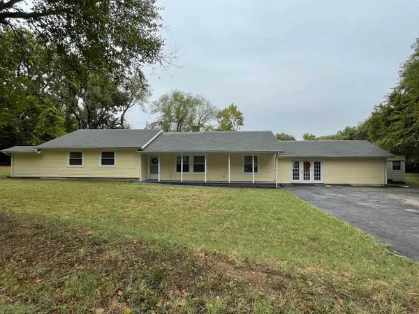 $235,000 | 603 West Lincoln Street, Derby, KS 67037