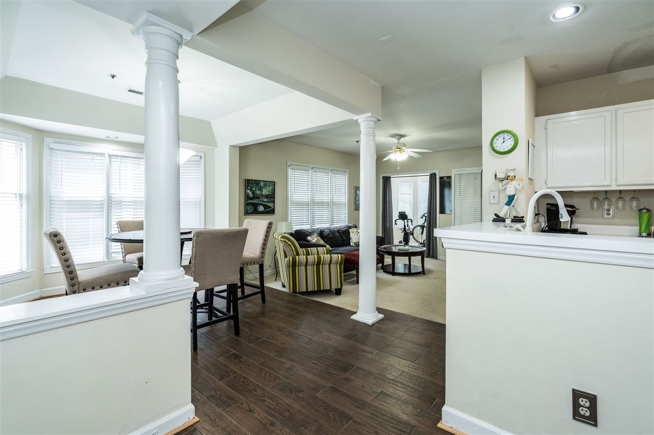 239 New Bern Place, Unit 201 Raleigh, NC 27601 - Photo 3 of 22 Photo 3