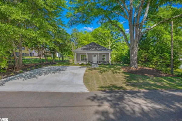 $295,000 | 219 Maplecroft Street, Liberty, SC 29657