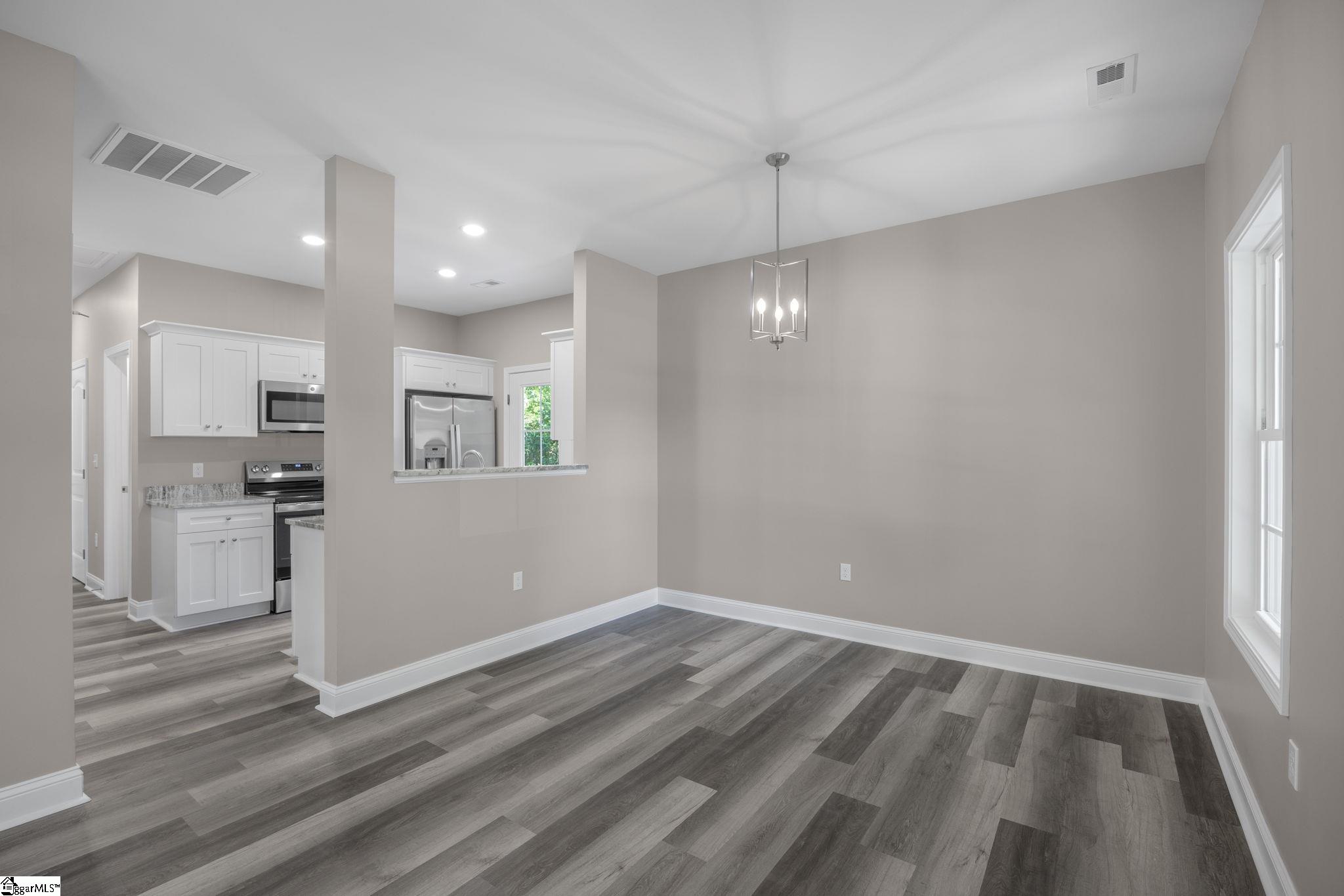 219 Maplecroft Street Liberty, SC 29657 - Photo 13 of 37