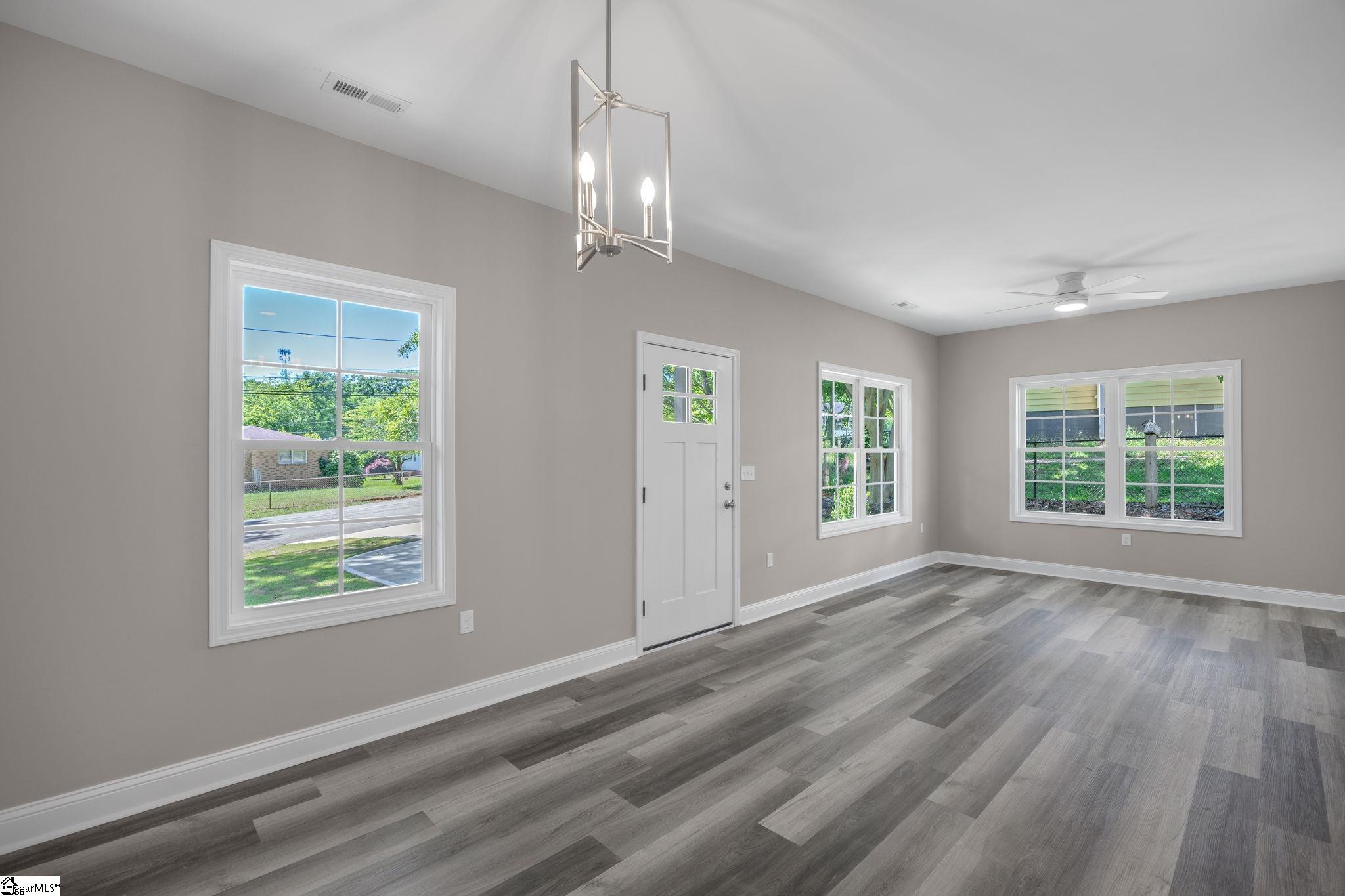 219 Maplecroft Street Liberty, SC 29657 - Photo 15 of 37