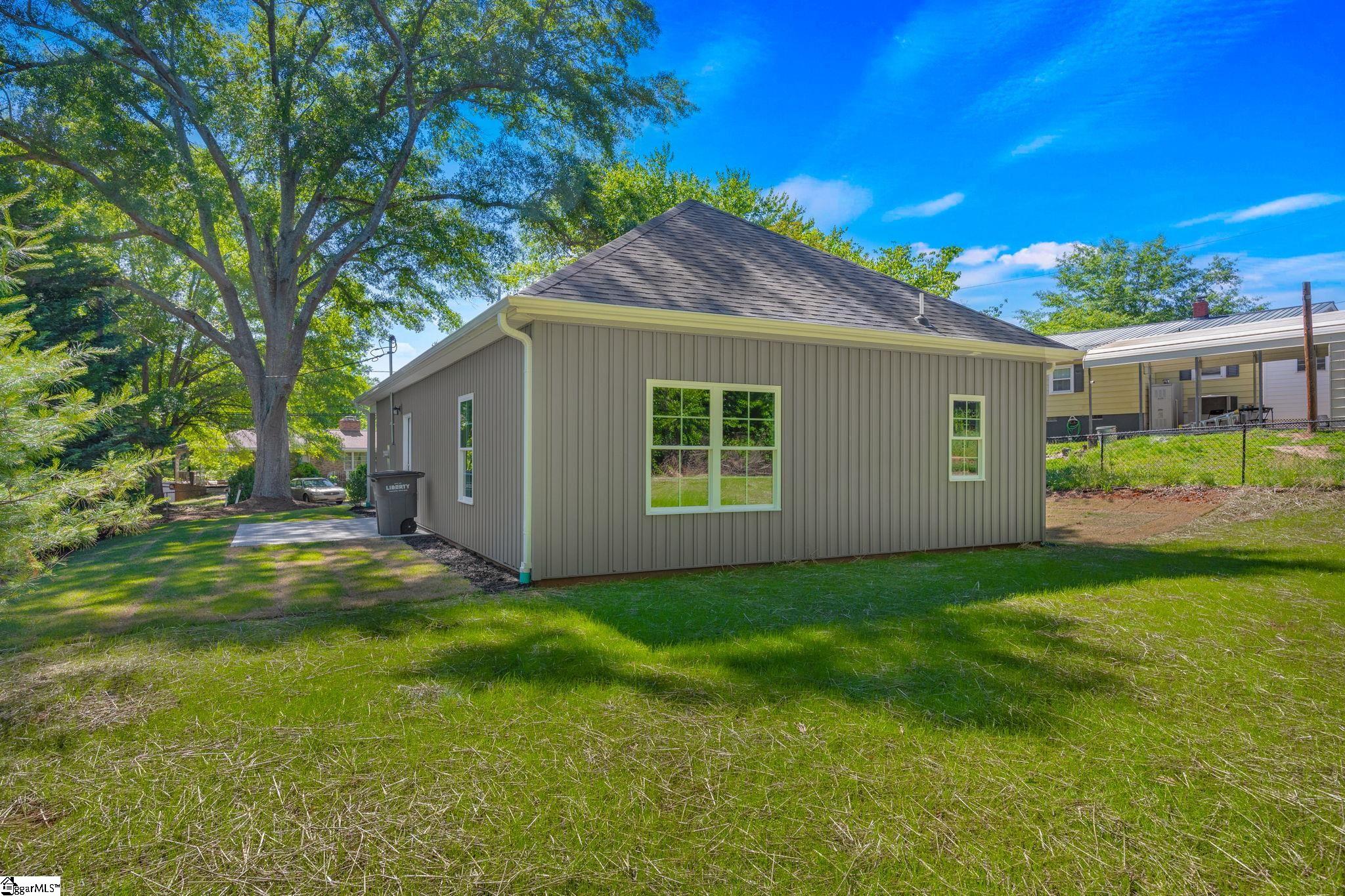 219 Maplecroft Street Liberty, SC 29657 - Photo 35 of 37
