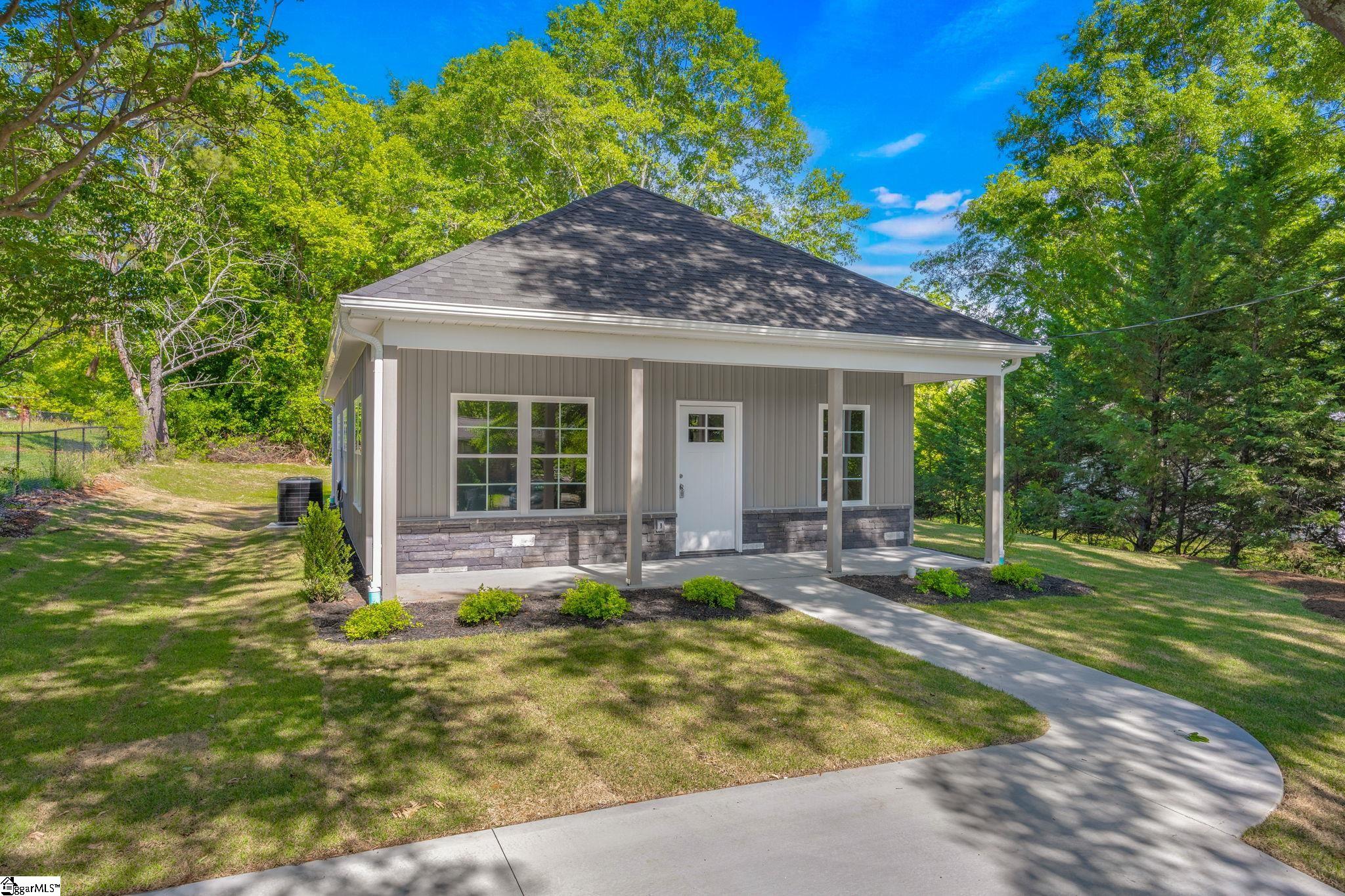 219 Maplecroft Street Liberty, SC 29657 - Photo 6 of 37