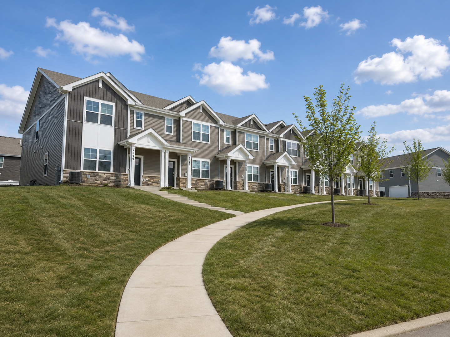 2255 Riesling Road Oswego, IL 60543 - Photo 1 of 21