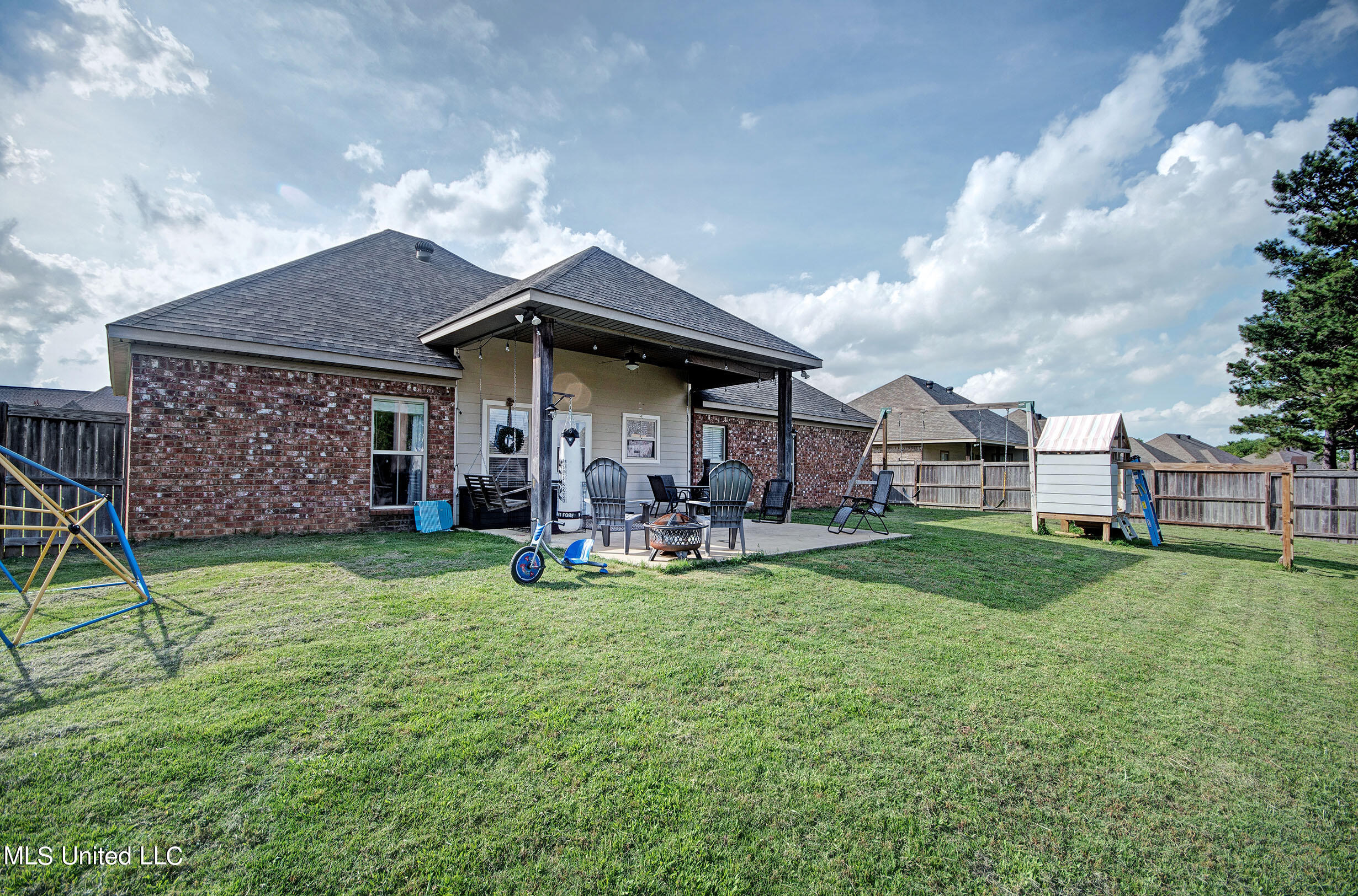 2022 East Ridge Circle Madison, MS 39110 - Photo 6 of 23 IMGP8655_6_7