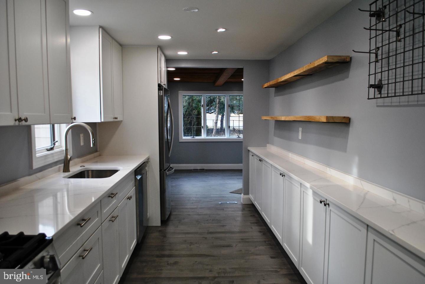 14 Leymar Road Glen Burnie, MD 21060 - Photo 5 of 21