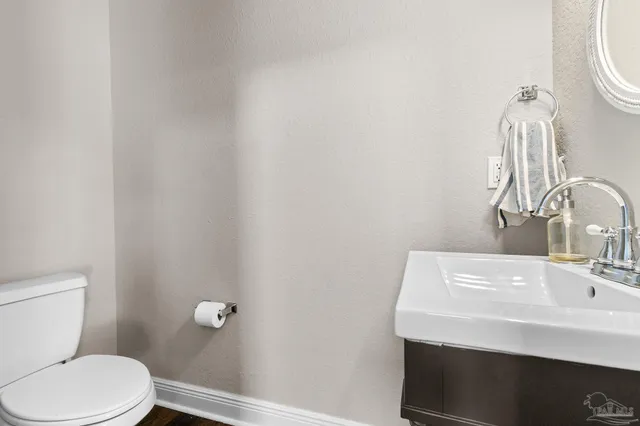 $589,900 | 554 Downhaul Drive, Pensacola, FL 32507