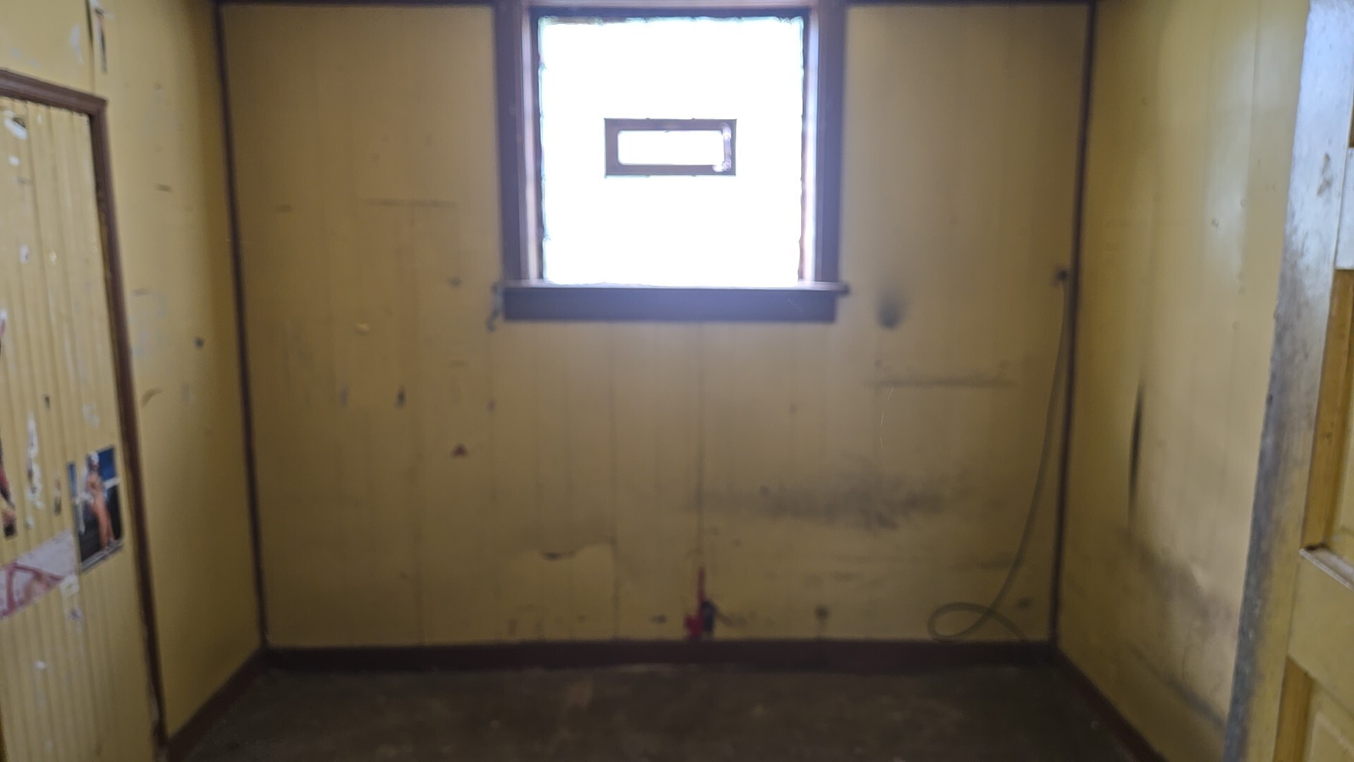 134 West 107th Street Chicago, IL 60628 - Photo 23 of 24 a view of a small space