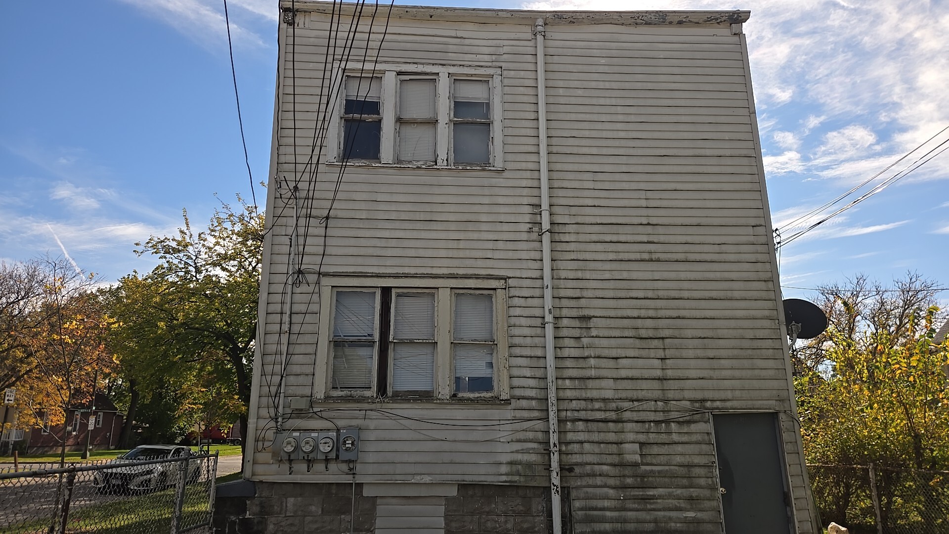 134 West 107th Street Chicago, IL 60628 - Photo 5 of 24 a view of a house with a window
