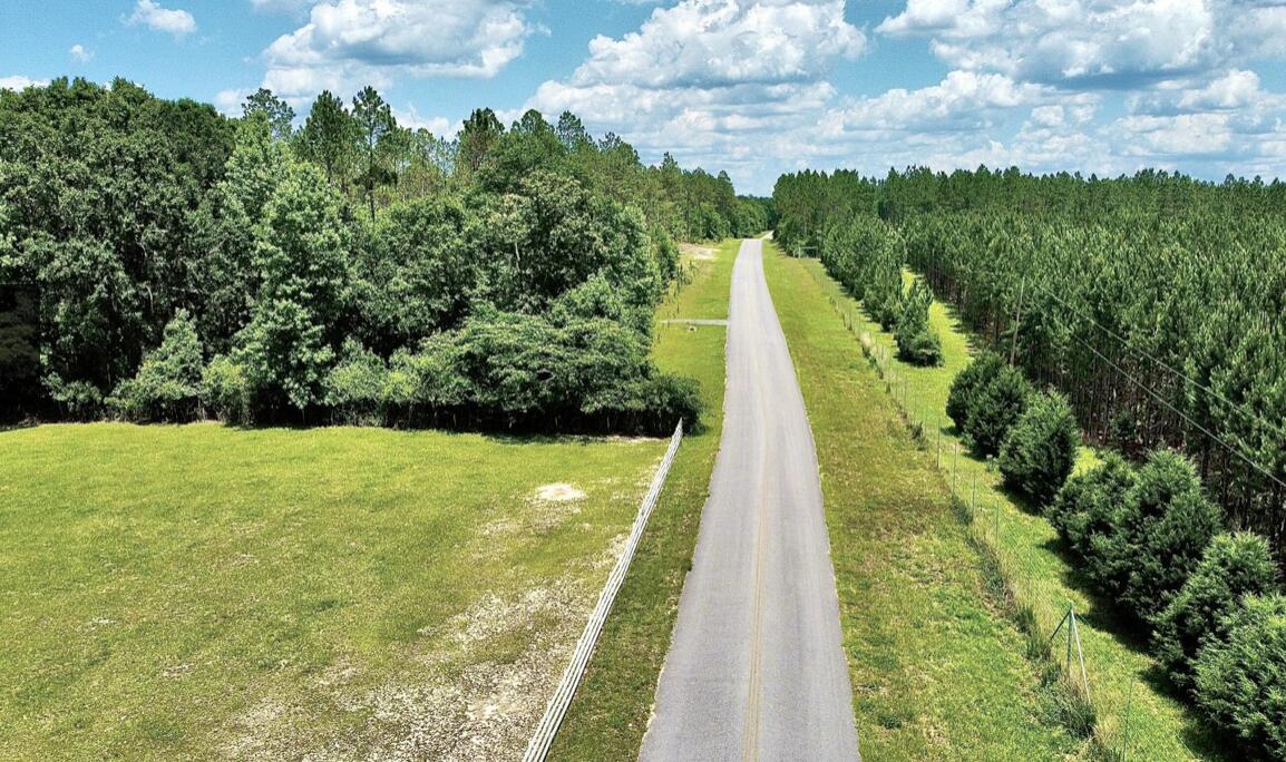Parcel B West Plympton Road Laurel Hill, FL 32567 - Photo 1 of 1 Street View