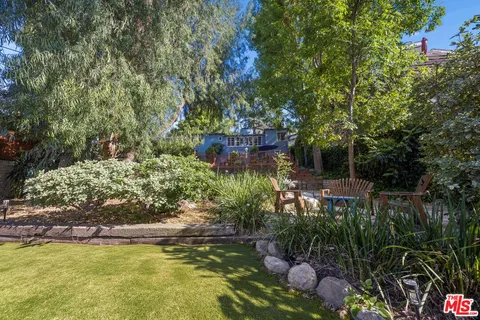 $1,899,000 | 11325 Sunshine Terrace, Studio City, CA 91604