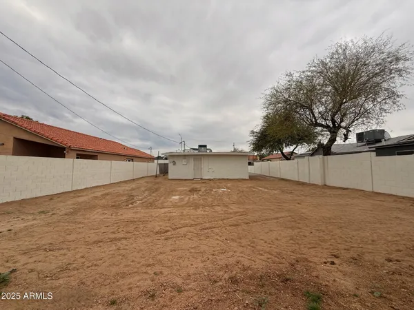 a view of large parking space