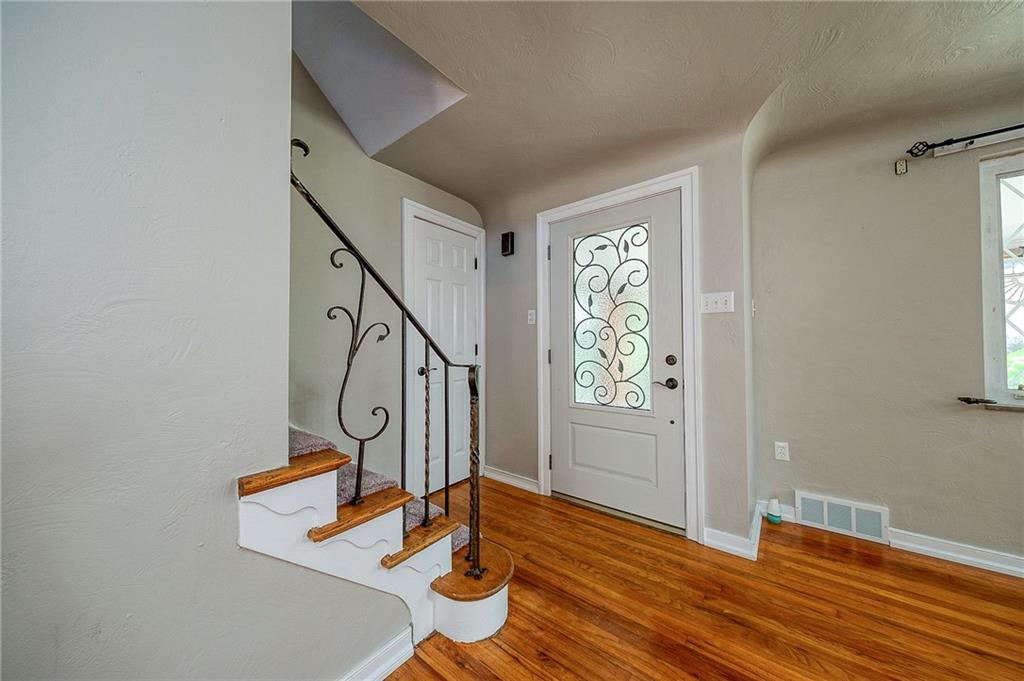 29 Perry Street Pittsburgh, PA 15209 - Photo 5 of 34 Gallery Image 5