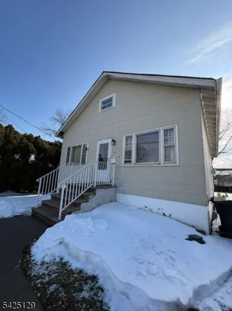 $420,000 | 148 Pineview Terrace, Plainfield, NJ 07062
