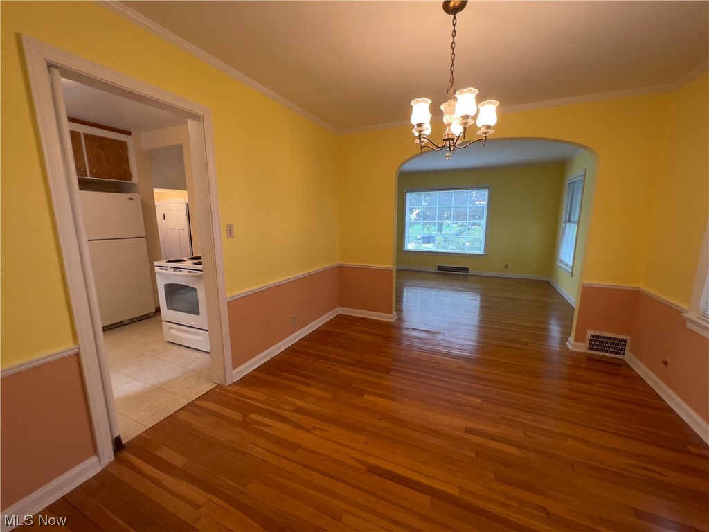 1544 Laclede Road South Euclid, OH 44121 - Photo 5 of 23 Dining