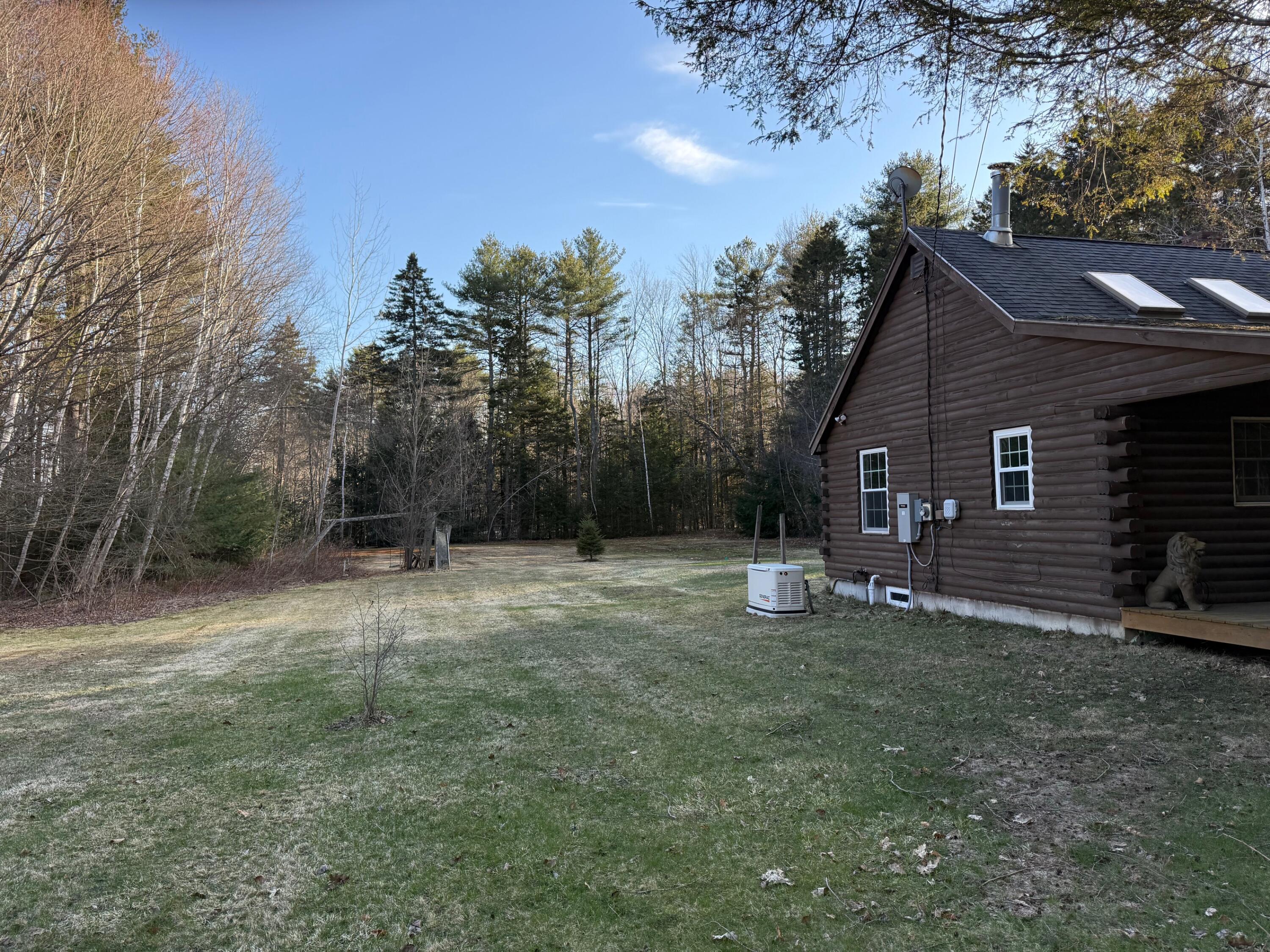 31 Range Road Brunswick, ME 04011 - Photo 3 of 4 31 Range - Exterior Left Side