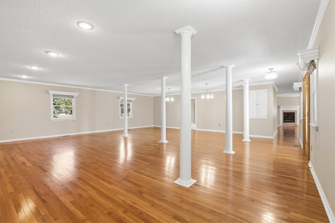 436 Cane Creek Landing Road Seneca, SC 29672 - Photo 13 of 34