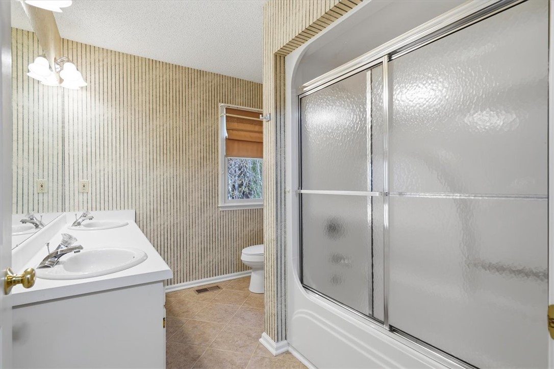 436 Cane Creek Landing Road Seneca, SC 29672 - Photo 21 of 34