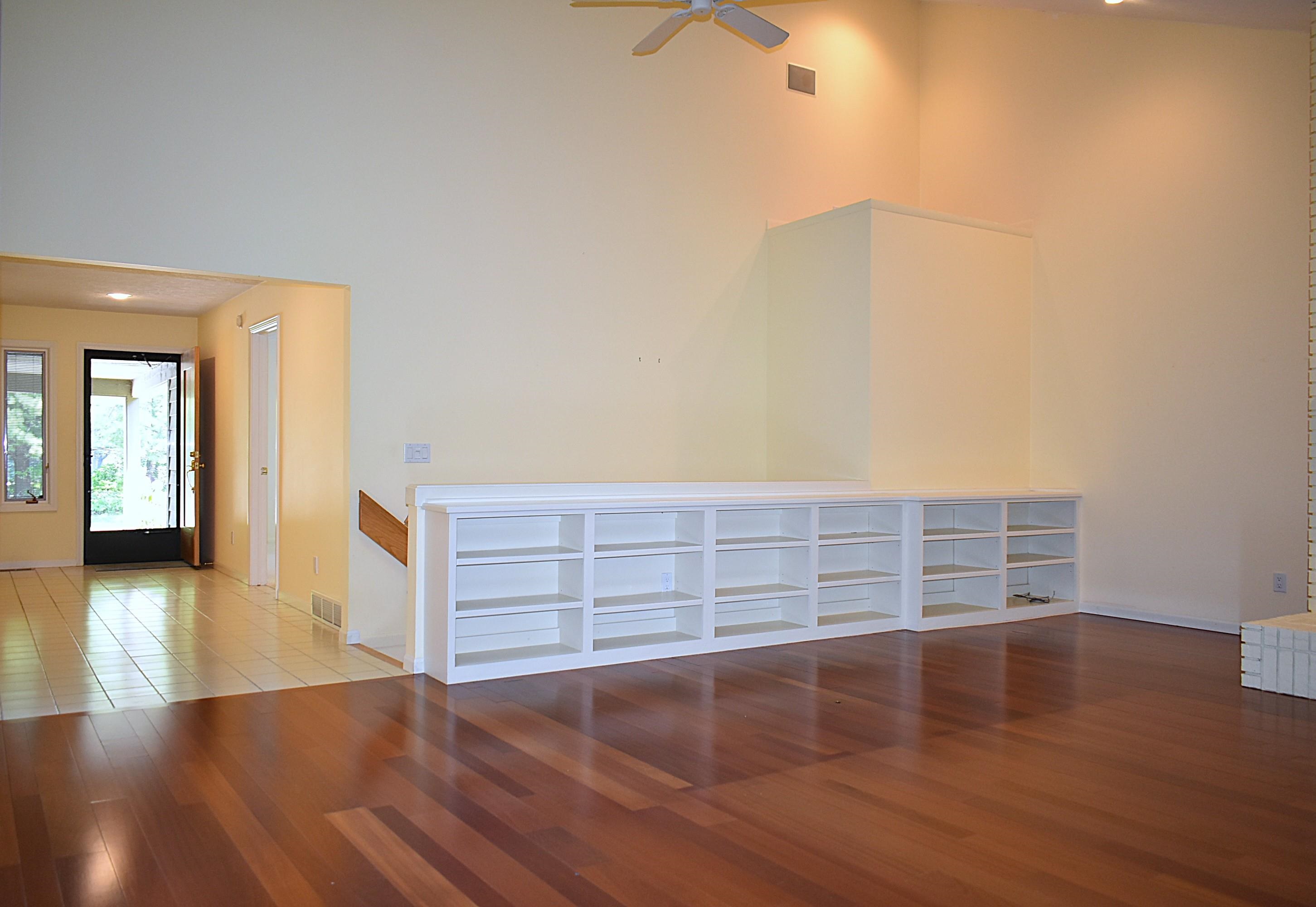 6441 Mission Ridge Traverse City, MI 49686 - Photo 3 of 34