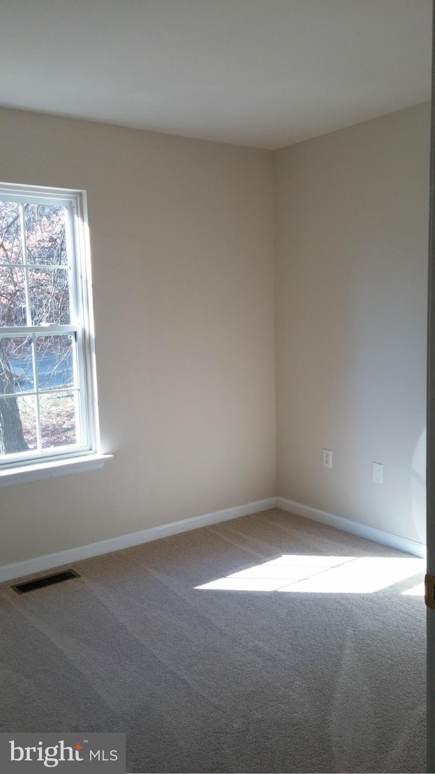 6728 Bock Road Fort Washington, MD 20744 - Photo 12 of 20 Bedroom