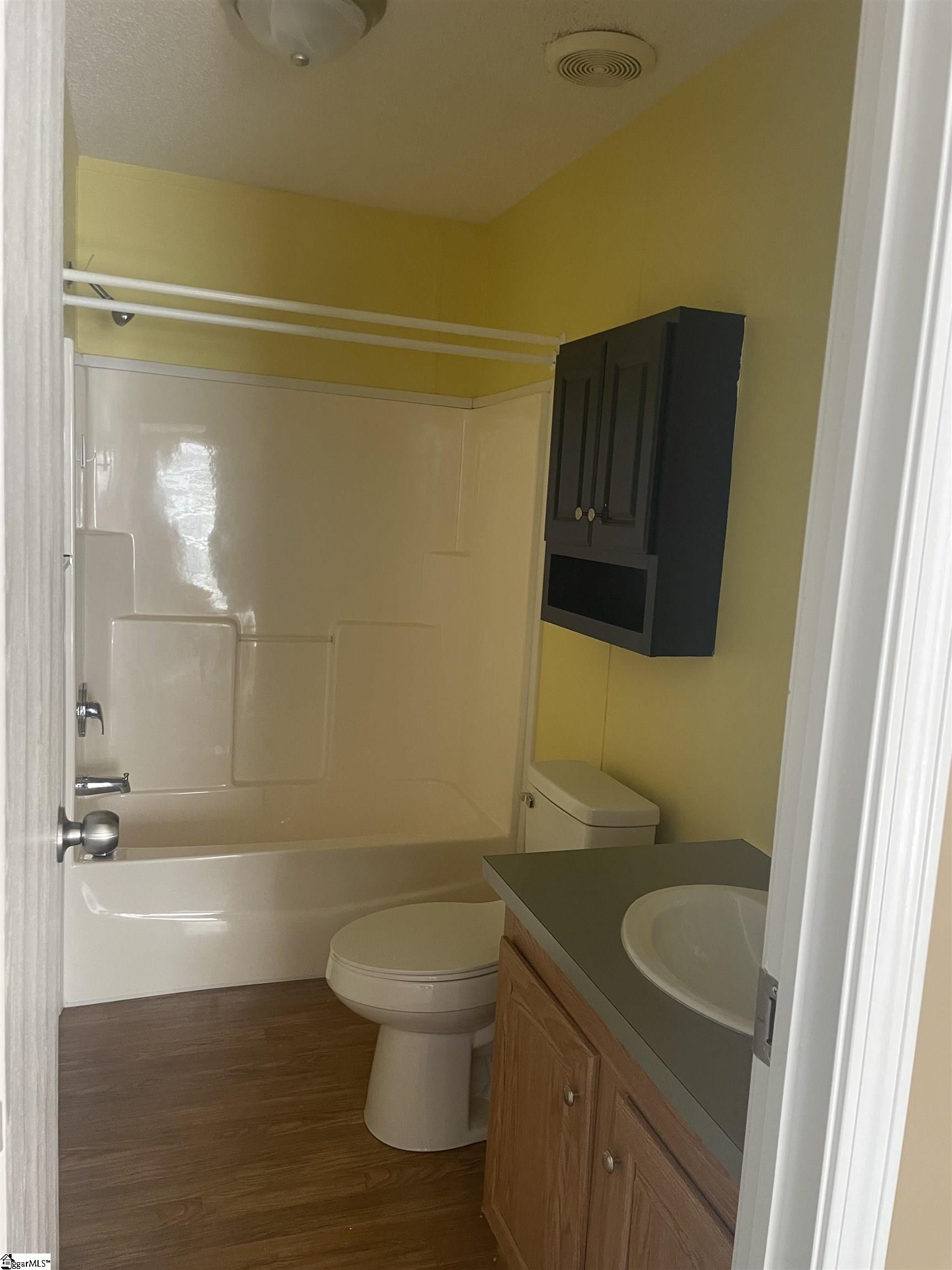 879 Black Snake Road Easley, SC 29640 - Photo 8 of 10