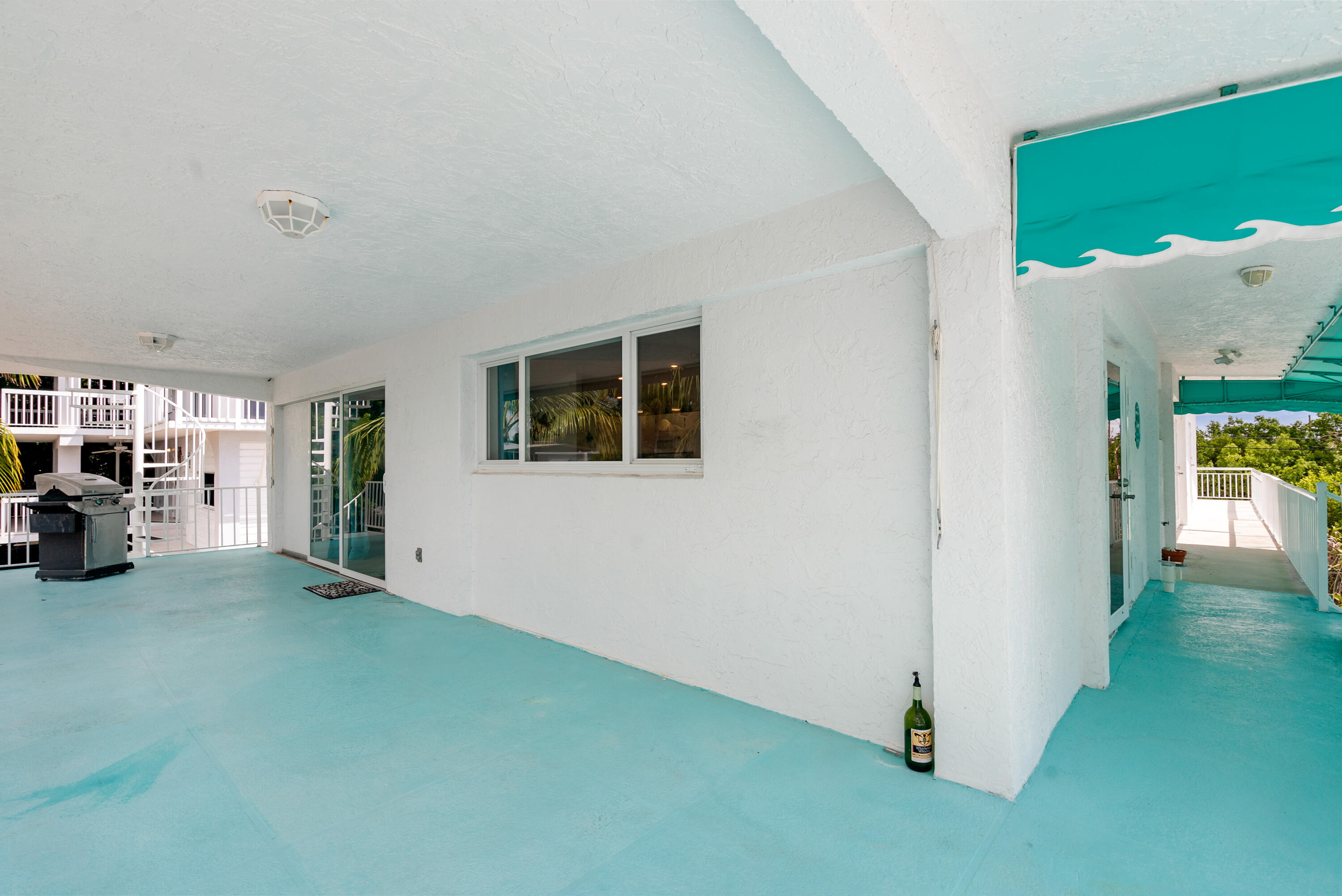 1210 Cactus Street Key Largo, FL 33037 - Photo 6 of 40 Large Porch For Entertaining