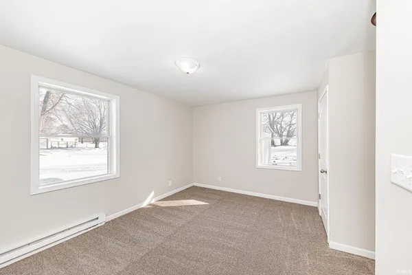 $229,500 | 12081 Highway 15, North Manchester, IN 46962