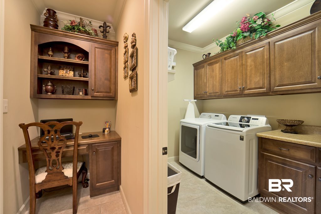 8819 Rosedown Lane Daphne, AL 36526 - Photo 28 of 34 Laundry & Study Nook