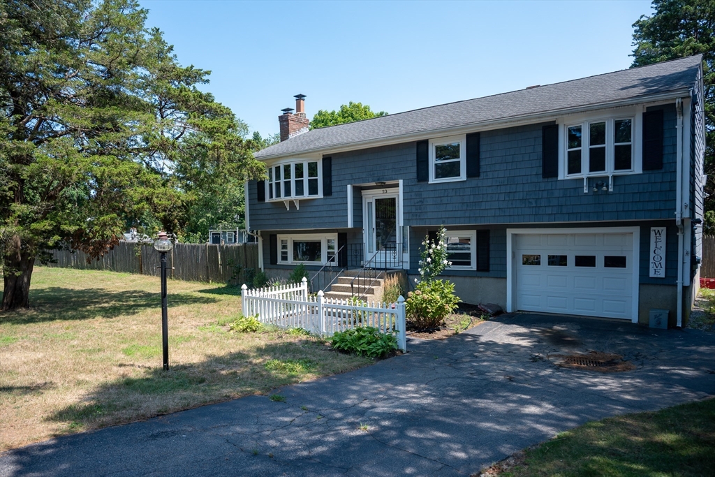 23 Gratto Road Marshfield, MA 02050 - Photo 2 of 40 Gallery Image 2