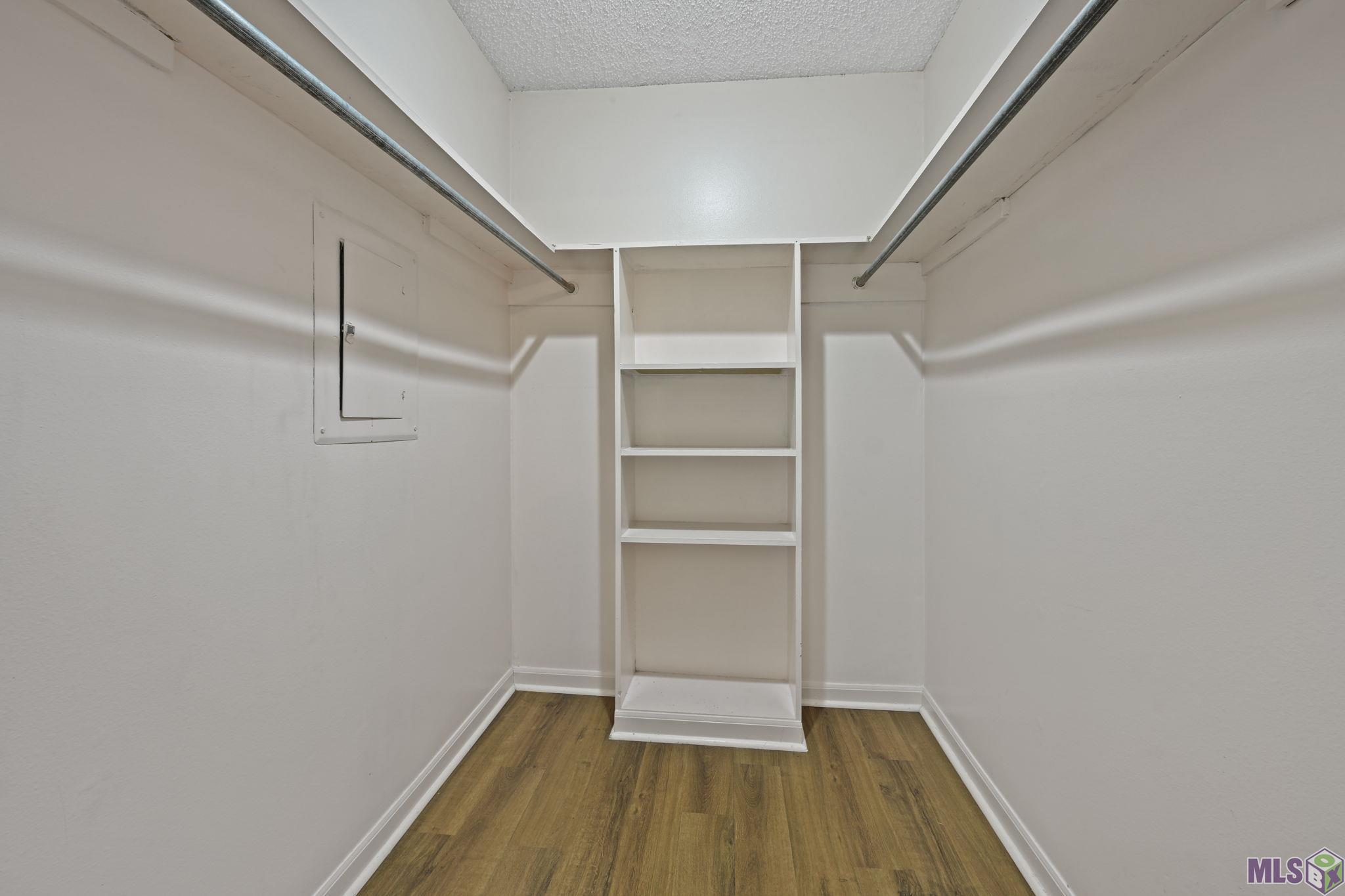 1817 Stonegate Court Baton Rouge, LA 70815 - Photo 11 of 13 Gallery Image 11