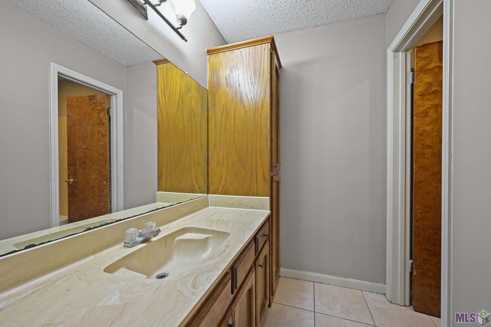 1817 Stonegate Court Baton Rouge, LA 70815 - Photo 10 of 13 Gallery Image 10